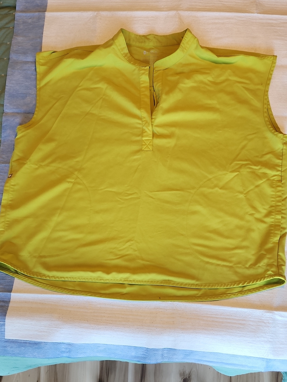Figs Sleeveless Woman Nurse Scrub Tank in Lime Yellow